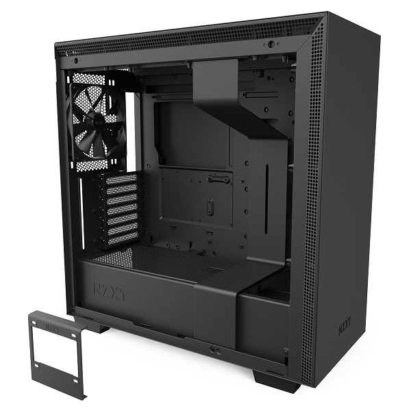 NZXT H700i