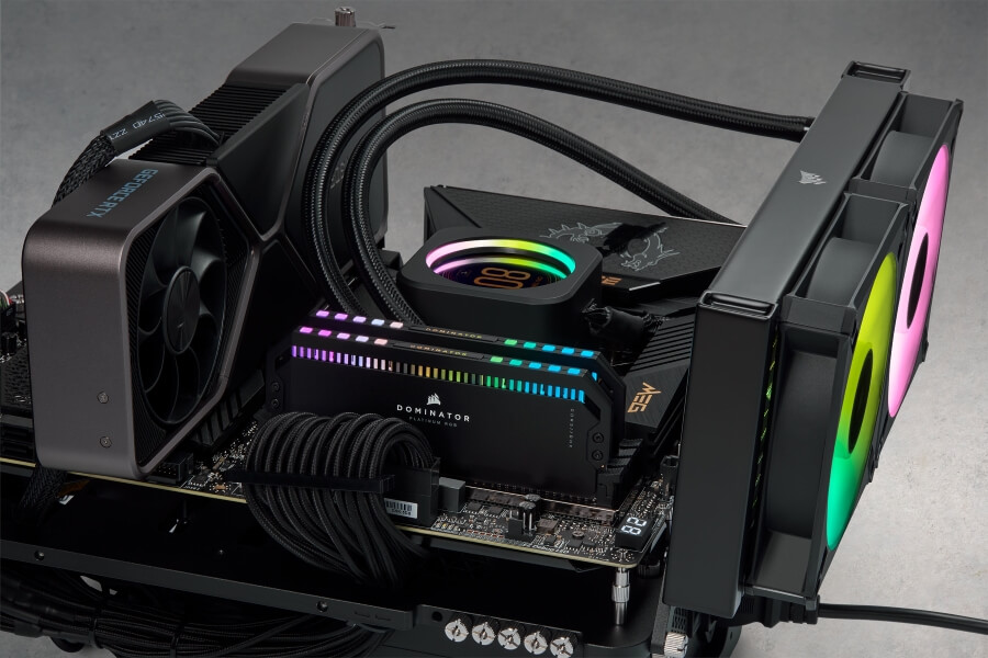 Dominator Platinum RGB Black DDR5