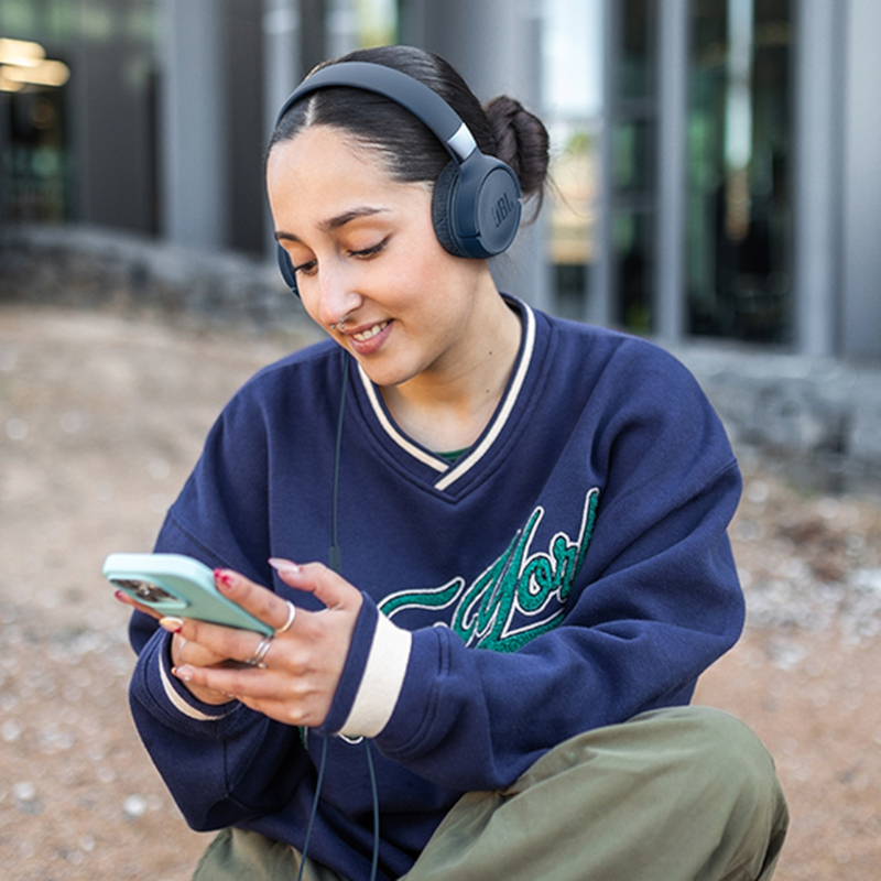 JBL Tune520C - Vue connecteur USB-C