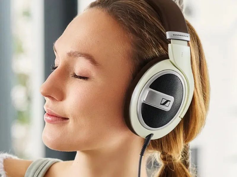 Casque HiFi Sennheiser HD 599 Ivoire