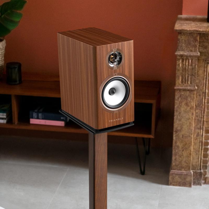 Installation Hi-Fi et Home-Cinéma avec les Triangle Solstice 3 Noir