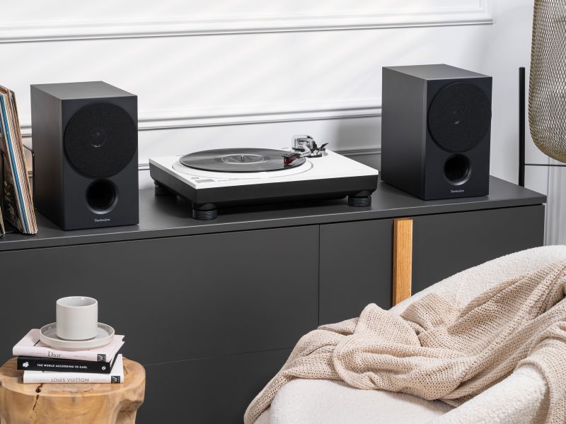 Écoute vinyle avec la Technics SL-1500C Argent