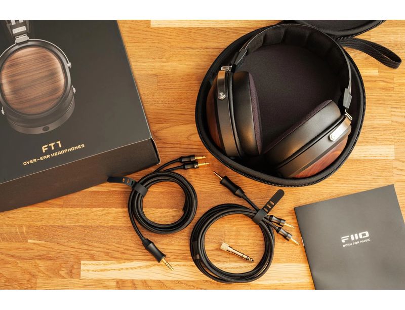 Design en noyer du casque FiiO FT1