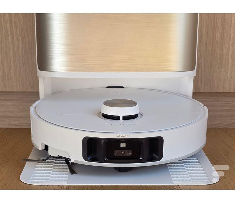 Robot aspirateur laveur Dreame L50s Pro Ultra avec sa base tout-en-un