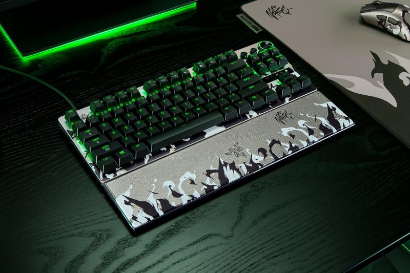 Commandes et éclairage du clavier Razer Huntsman V3 Pro TKL NiKo Edition