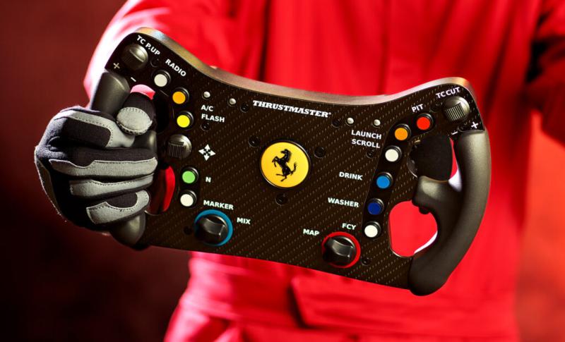Volant réplique Ferrari 488 GT3 Thrustmaster en carbone