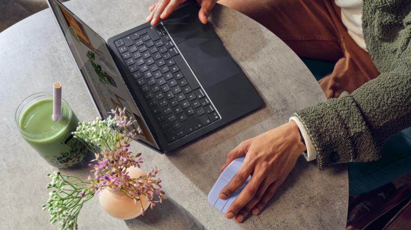 Utilisation nomade de la souris Logitech Mobi Fold