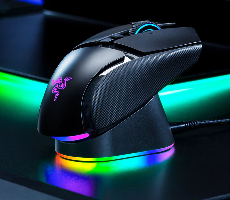 Station de recharge sans fil Razer Mouse Dock V2 Pro avec éclairage Chroma RGB