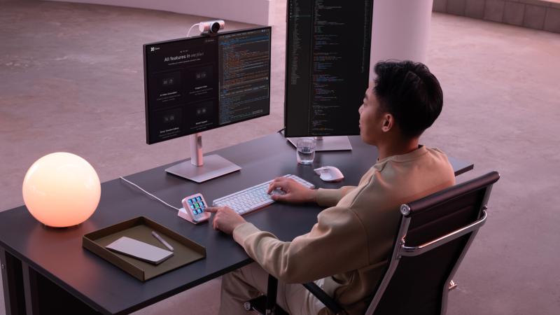 Logitech MX Keypad pour les commandes de développement et les outils d'intelligence artificielle