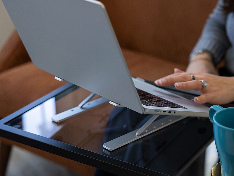 INOVU INSUTR16 support PC portable