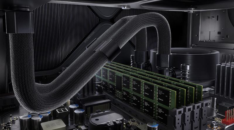Connectique professionnelle de la Lenovo ThinkStation P4 Tour
