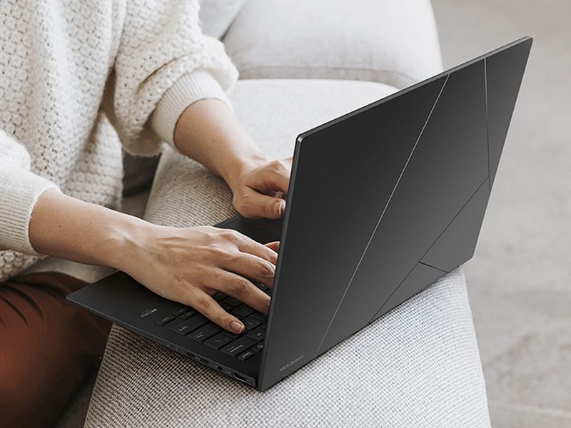PC portable ASUS Zenbook S 14 OLED UM3406GA-QD013W
