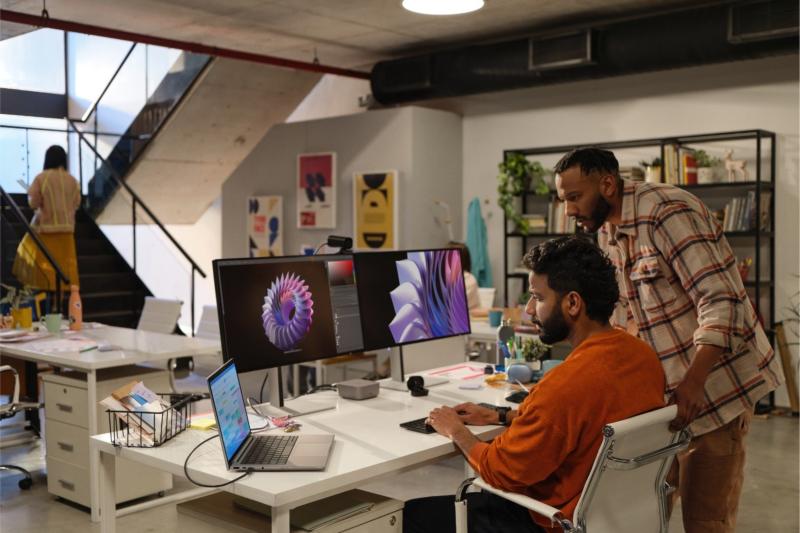 Écran HP ZBook 8 G1i