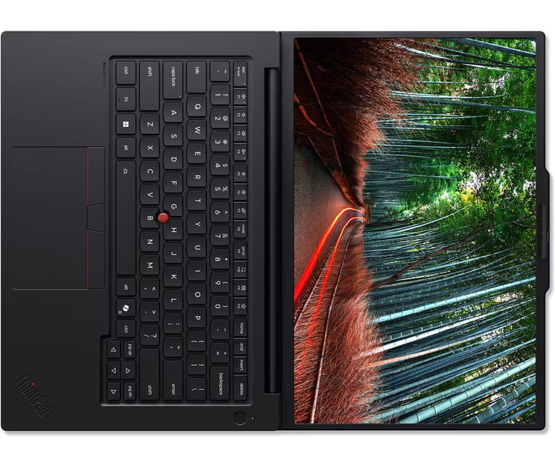 Lenovo ThinkPad P14s Gen 7 utilisé dans un environnement professionnel pour des applications techniques