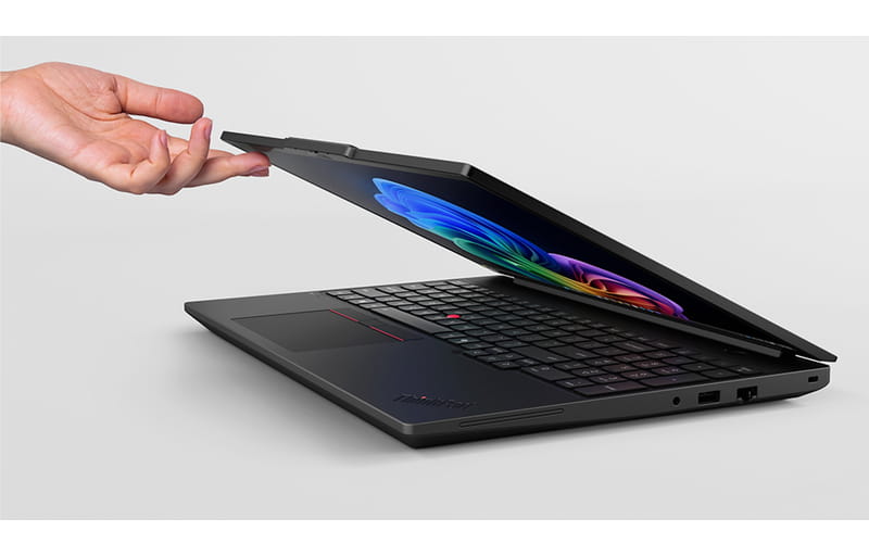 Lenovo ThinkPad T16 Gen 5 en environnement professionnel