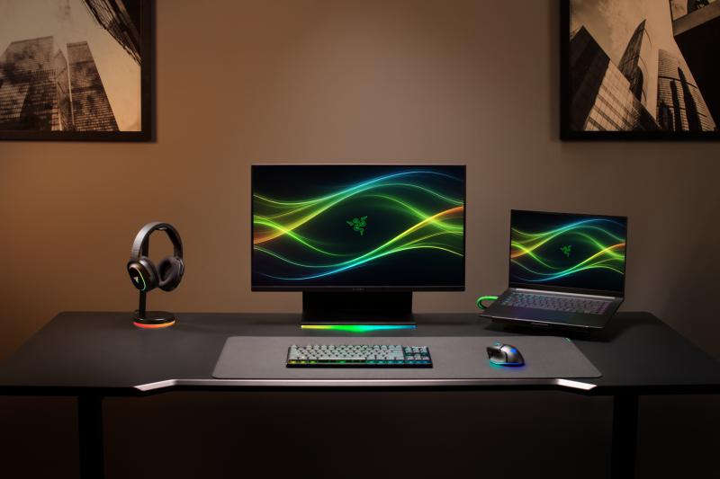 Écran OLED QHD+ 240 Hz du Razer Blade 16