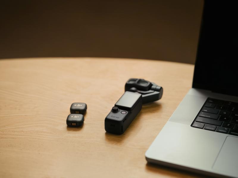 Format compact de la DJI Osmo Pocket 4P