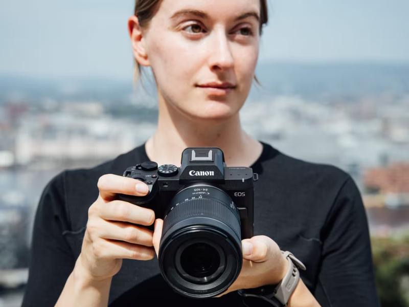 Appareil photo hybride Canon EOS R8 Mark II