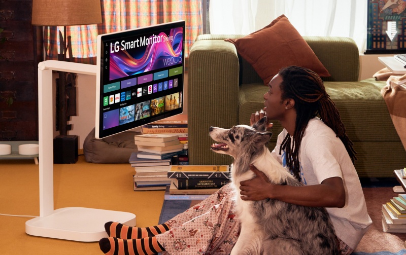 LG Smart Monitor Swing 32U889SA-W