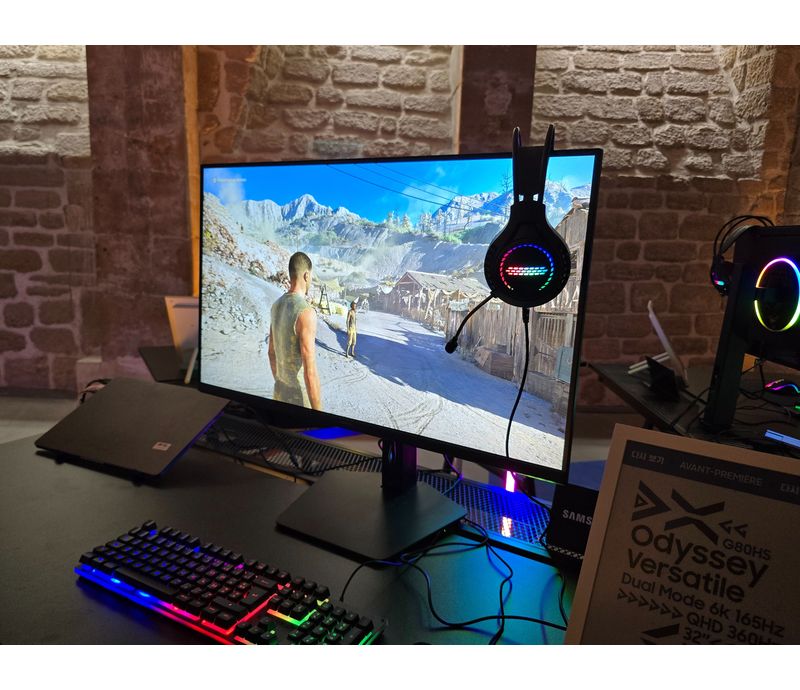 Écran gaming Samsung Odyssey OLED G8 27 pouces