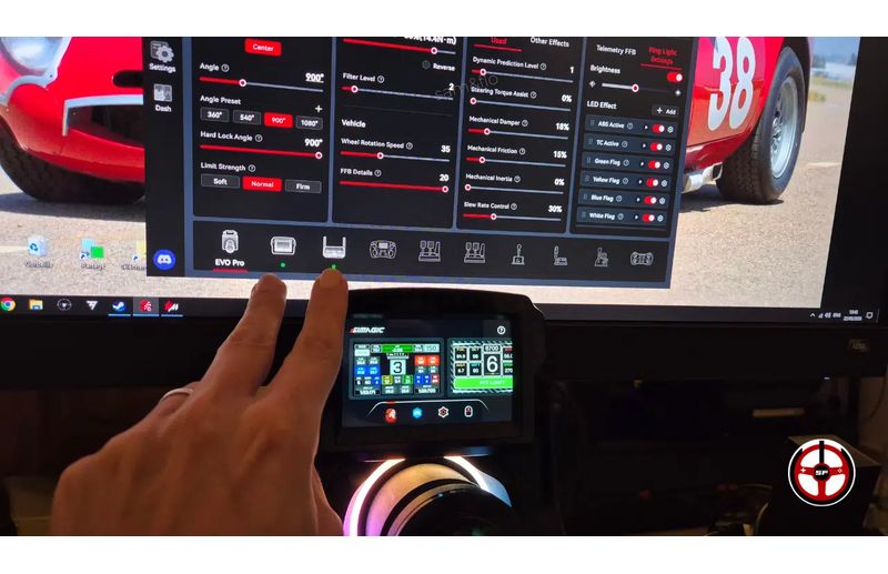 Affichage tactile Simagic MagicDash 4 pour cockpit sim racing