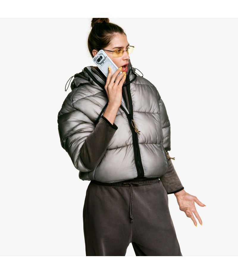 Design transparent Nothing Phone 4a