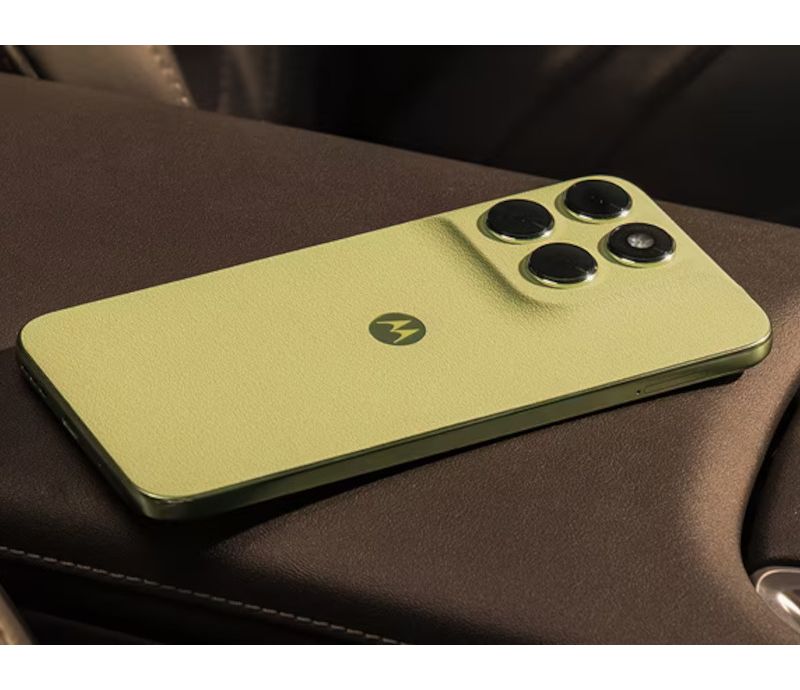 Smartphone Motorola moto g67 vue avant écran