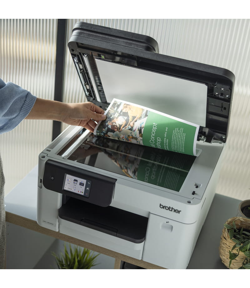 Scanner et chargeur automatique de documents de la Brother MFC-J5010DW