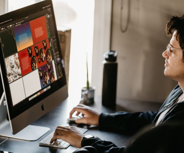 Configuration requise pour Adobe InDesign