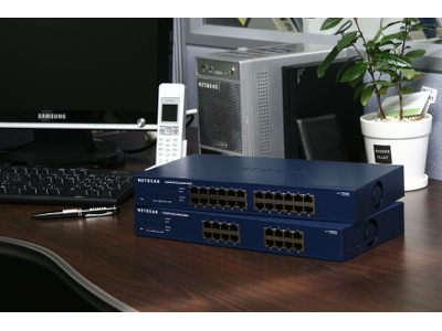 Commutateur Gigabit Ethernet 16 ports rackable performant
