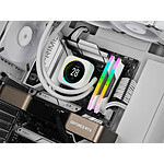 Mémoire Corsair Vengeance RGB White - 2 x 16 Go (32 Go) - DDR5 6000 MHz - CL40 - Autre vue