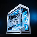 PC de bureau PC Gamer Celeste - Win11 installé (version d'essai) - Autre vue