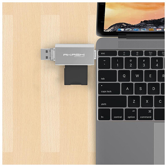 Lecteur de carte mémoire Akashi Lecteur Carte SD et Micro SD - Autre vue