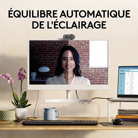 Webcam Logitech Brio 100 - Rose - Autre vue