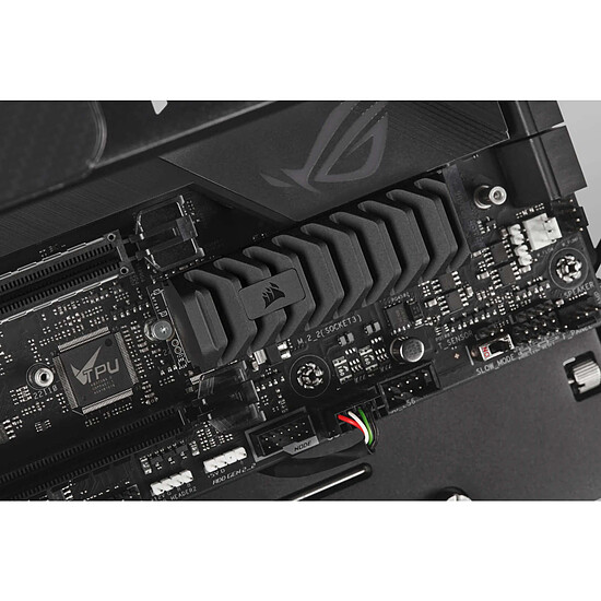 Disque SSD Corsair MP600 Pro XT - 8 To - Autre vue
