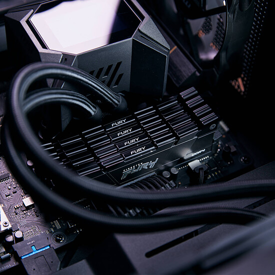 Mémoire RAM Kingston Fury Renegade - 2 x 16 Go (32 Go) - DDR4 3600 MHz - CL16 - Autre vue