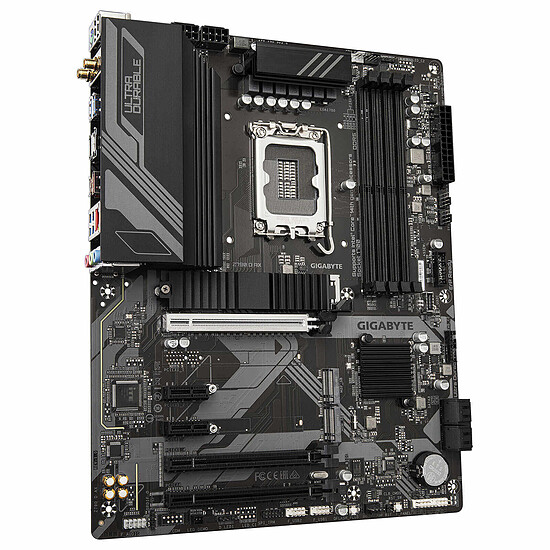 Carte mère Gigabyte Z790 D AX - Autre vue