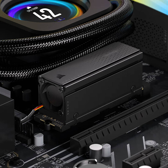 Disque SSD Corsair MP700 Pro avec dissipateur actif - 4 To - Autre vue