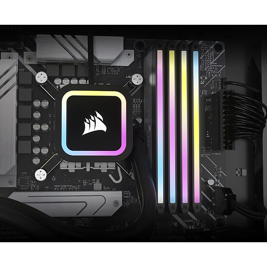 Mémoire RAM Corsair Dominator Titanium RGB DDR5 - Kit d'éclairage Gris - Autre vue