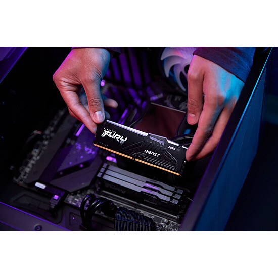 Mémoire RAM Kingston Fury Beast RGB - 1 x 16 Go (16 Go) - DDR5 6000 MHz - CL36 - Autre vue
