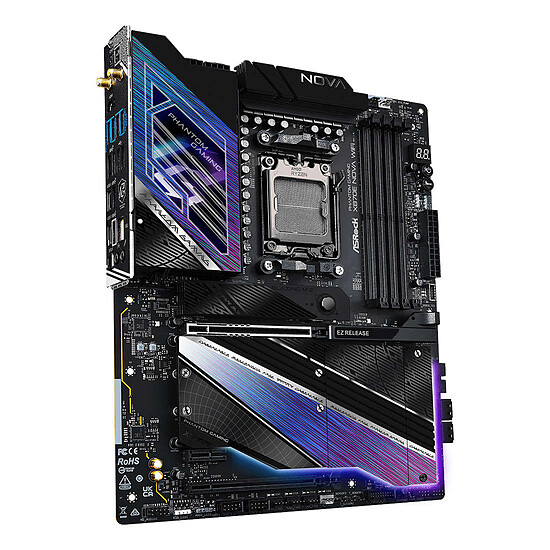 Carte mère ASRock X870E Nova WiFi - Autre vue