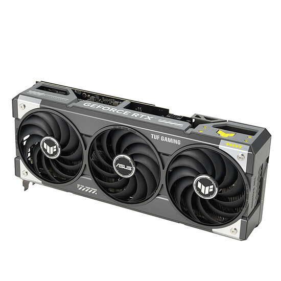 Carte graphique Asus TUF GeForce RTX 5070 Ti 16GB GDDR7 OC Edition - Autre vue