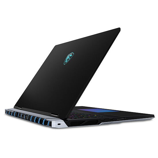 PC portable MSI Titan 18 HX AI A2XWIG-402FR - Autre vue