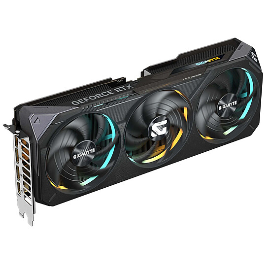 Carte graphique Gigabyte GeForce RTX 5070 GAMING OC 12G - Autre vue