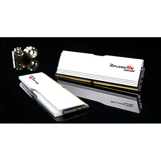 Mémoire RAM G.Skill Ripjaws M5 Neo RGB White - 2 x 16 Go (32 Go) - DDR5 6000 MHz - CL30 - Autre vue