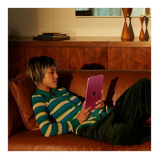 Tablette reconditionnée Apple iPad Wi-Fi + Cellular 11" 2025 - 128 Go - Bleu (11 ème génération) · Reconditionné - Autre vue