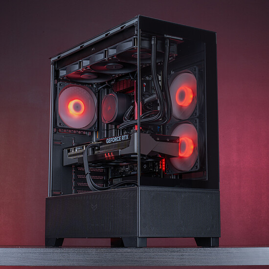 PC de bureau PC Gamer Fury - Win11 installé (version d'essai) - Occasion - Autre vue