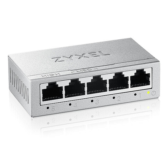 Switch et Commutateur ZyXEL GS-105B v5 - Autre vue