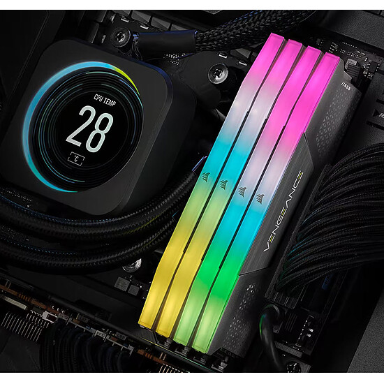 Mémoire RAM Corsair Vengeance RGB Black - 1 x 16 Go (16 Go) - DDR5 6000 MHz - CL36 - Autre vue