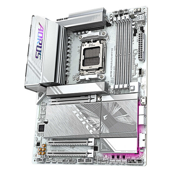 Carte mère Gigabyte X870E AORUS ELITE WIFI7 ICE - Autre vue